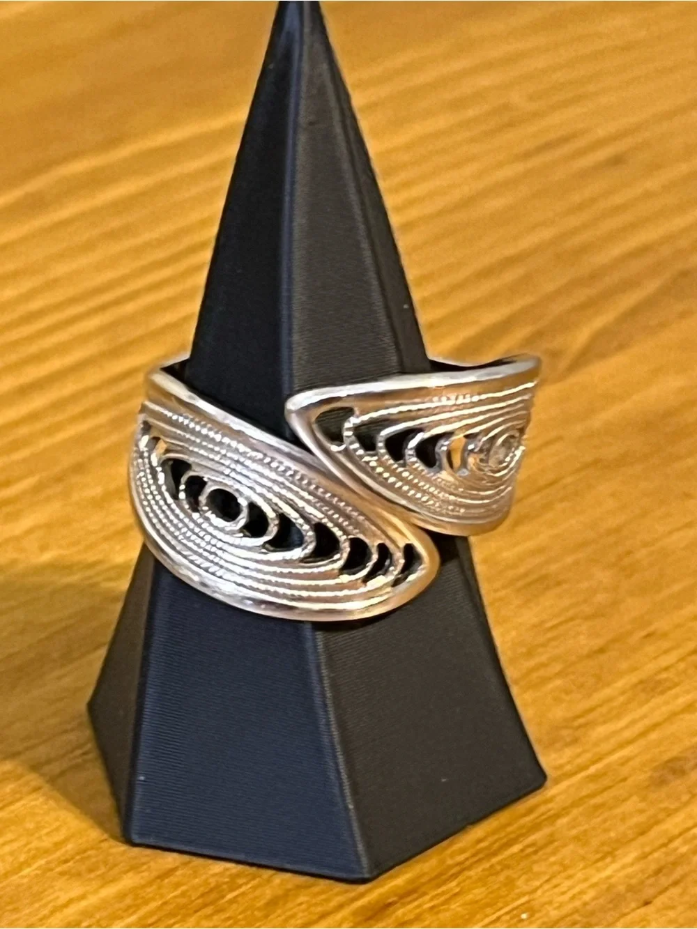 Sara Coventry “Caress” silver tone filigree adjustable ring vintage 1975 sz 6-9